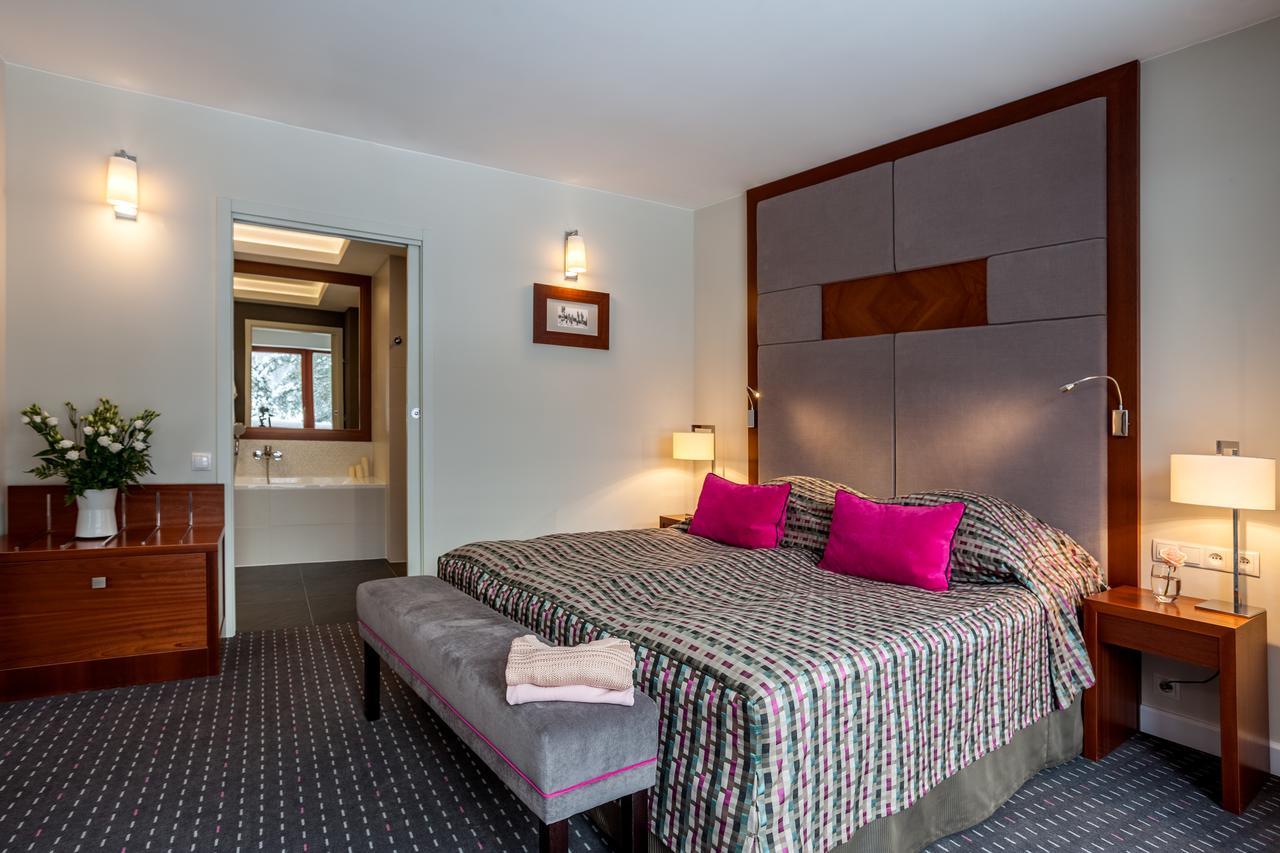 Hotel Spa Dr Irena Eris Krynica-Zdrój Exteriör bild