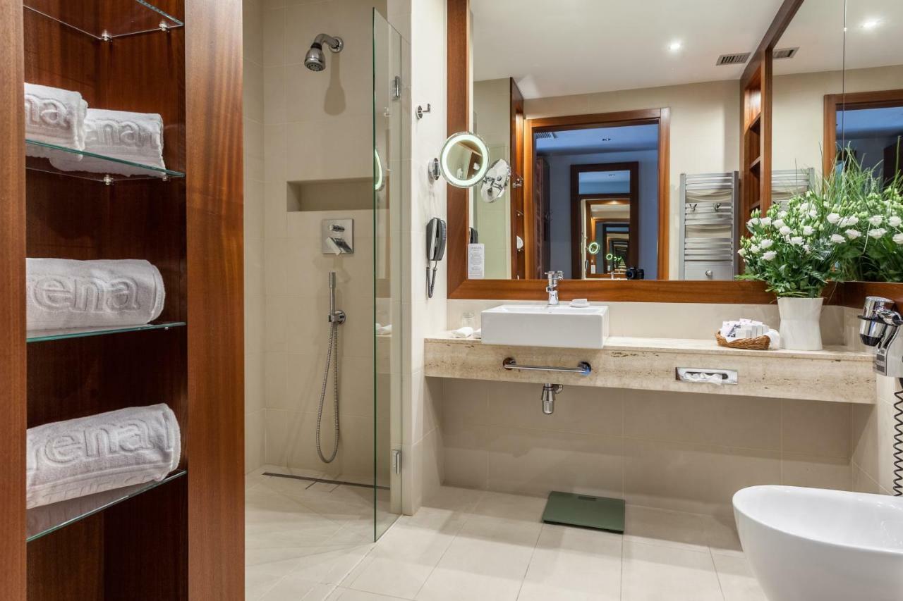 Hotel Spa Dr Irena Eris Krynica-Zdrój Exteriör bild